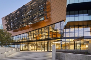 What is a commercial glass? What is a commercial glass?